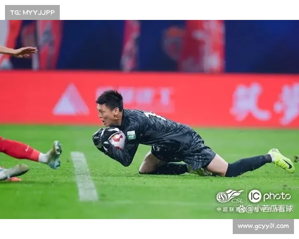 中超武汉三镇锋线重组巴西新援首秀破门助队取胜 中超武汉三镇锋线重组巴西新援首秀破门助队取胜